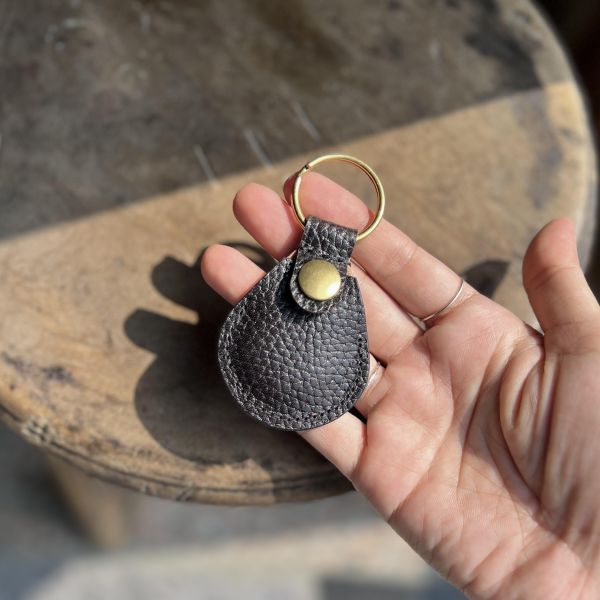 麋鹿紋AirTag磁扣皮套-黑 