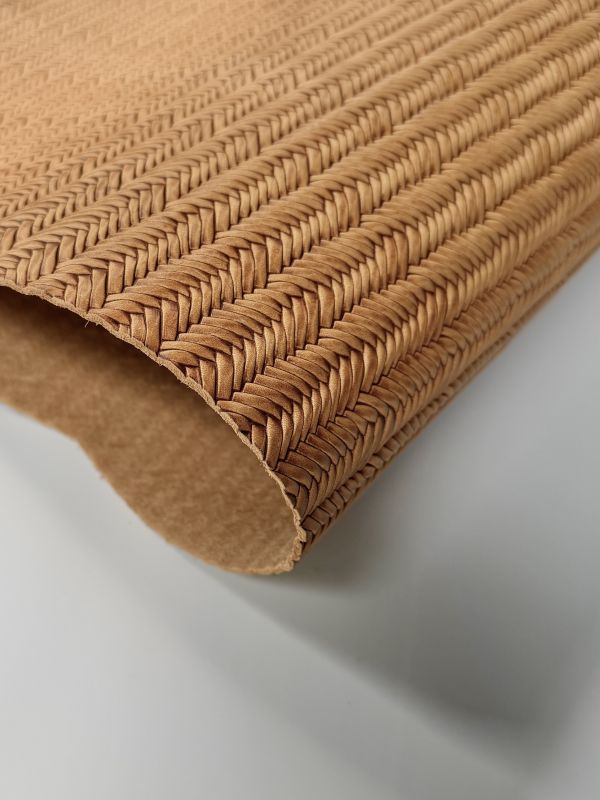 淺棕（DARK TAN）- 義大利GIUNCO植鞣牛皮 