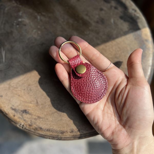 麋鹿紋AirTag磁扣皮套-暗紅 