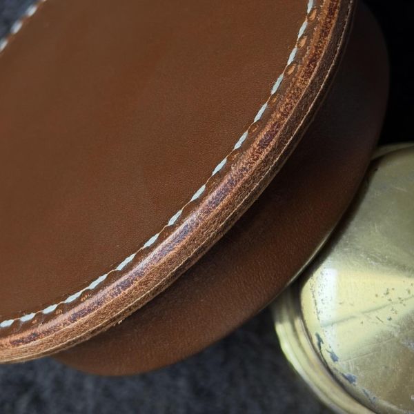 皮革紙鎮-經典咖啡 