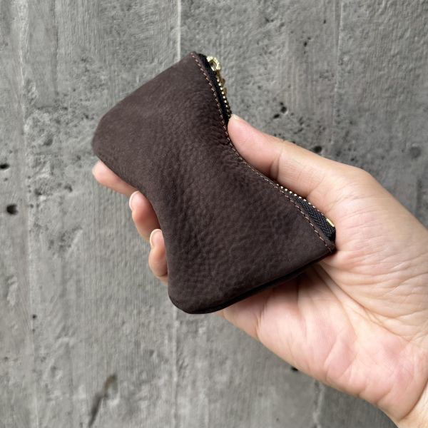 鹿皮拉鍊鑰匙包-松露巧克力 