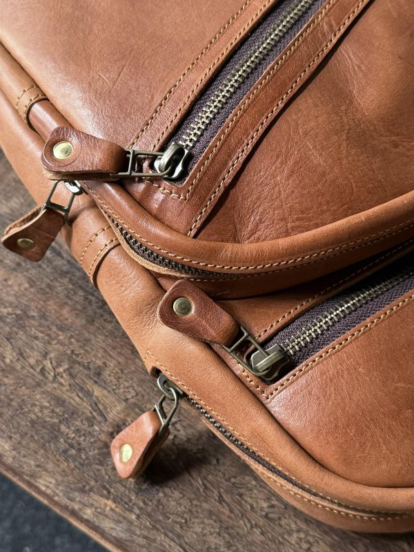 單肩斜背包-咖啡 