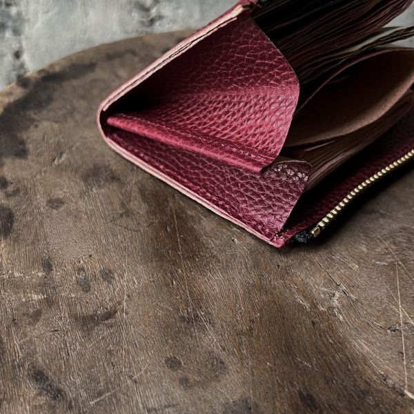 多夾層L形拉鍊短夾-麋鹿暗紅 