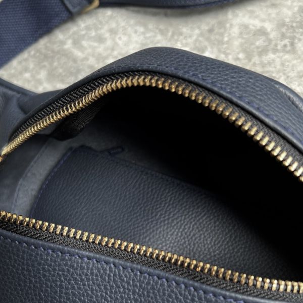 胸包-海軍藍荔枝 