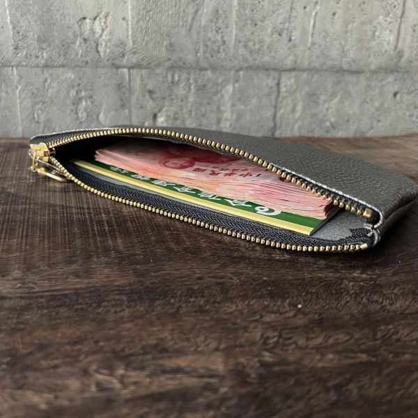 大容量鈔票包-金屬黑銀 