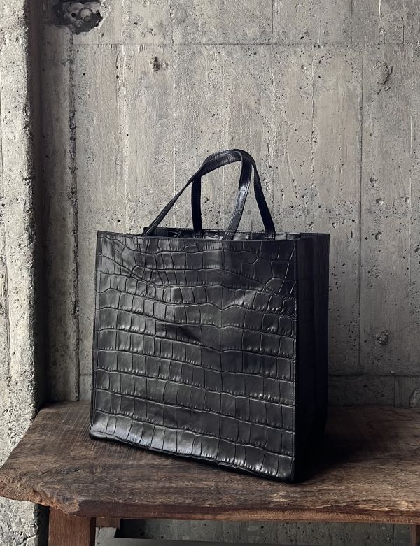 超大真牛皮紙袋-黑鱷魚 