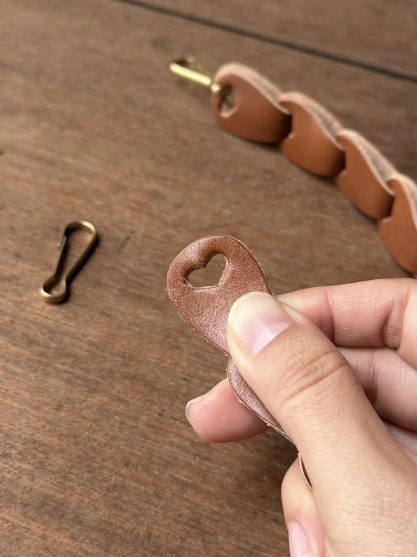 我愛。背帶-經典棕 