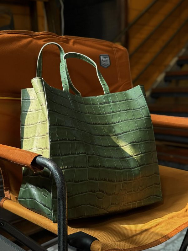 超大真牛皮紙袋-綠鱷魚 