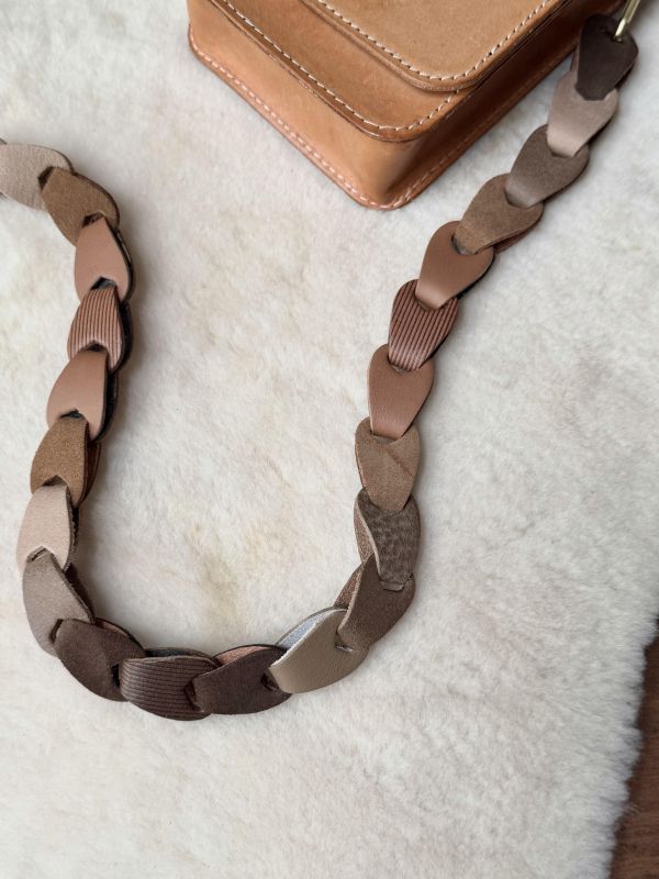 我愛。背帶-官網限定彩色12法式巧克力千層 