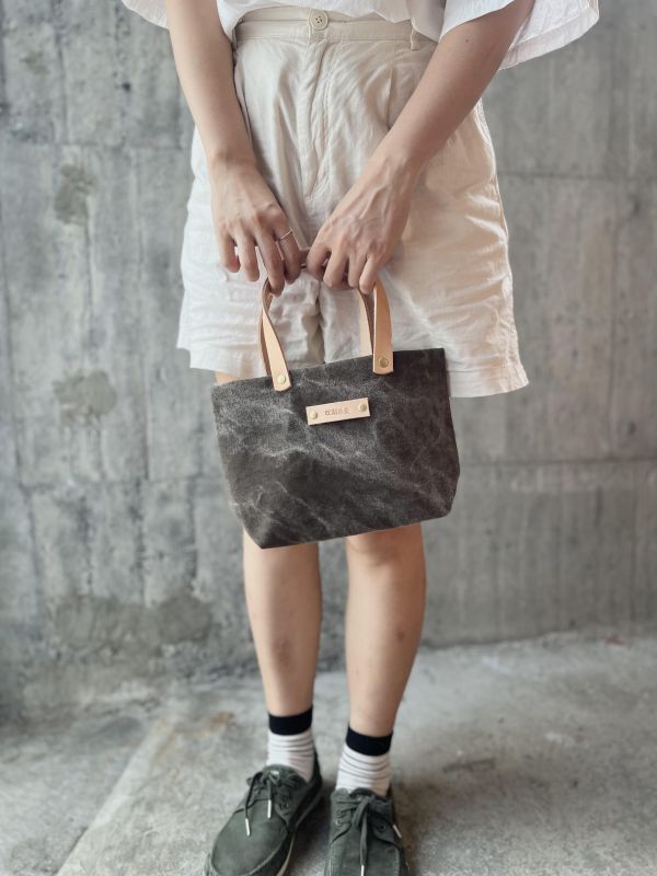 皮帆小提袋-咖灰 