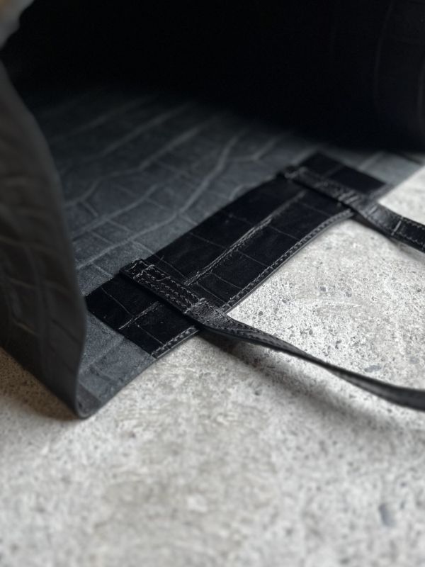 變胖又變高的真牛皮紙袋-黑鱷魚 