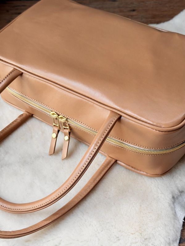 瘦身有成盒包袋-沙褐色 