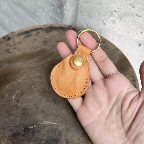 AirTag磁扣皮套-揉花蜜糖 