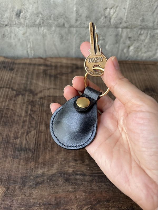 迷彩AirTag磁扣皮套-搖滾黑 