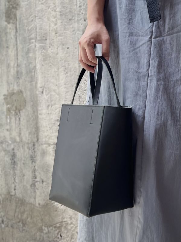 真牛皮紙袋-霧黑 