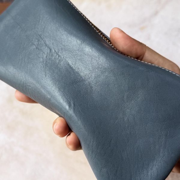 大容量鈔票包-霧藍 