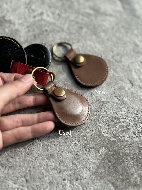 AirTag磁扣皮套-咖啡色 