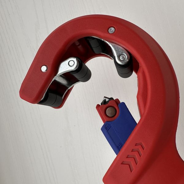 Knipex 90 23 02  DPT50 厚壁塑膠切管器 Knipex 90 23 02  DPT50 厚壁塑膠切管器