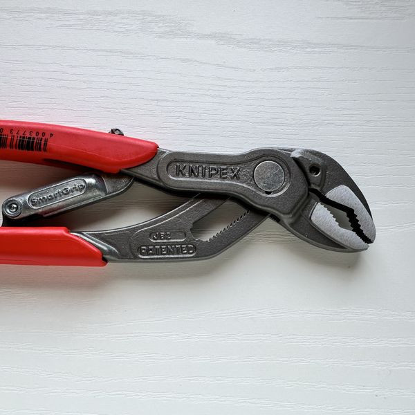 Knipex 85 01 250 水管鉗 Knipex 85 01 250 水管鉗