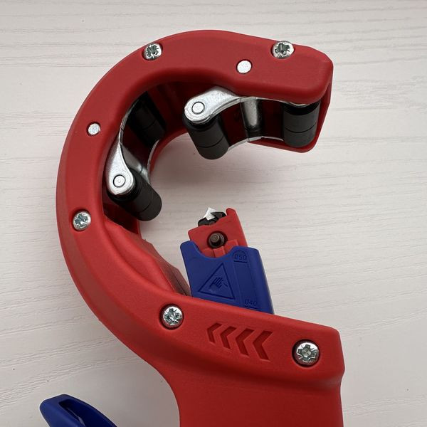 Knipex 90 23 02  DPT50 厚壁塑膠切管器 Knipex 90 23 02  DPT50 厚壁塑膠切管器