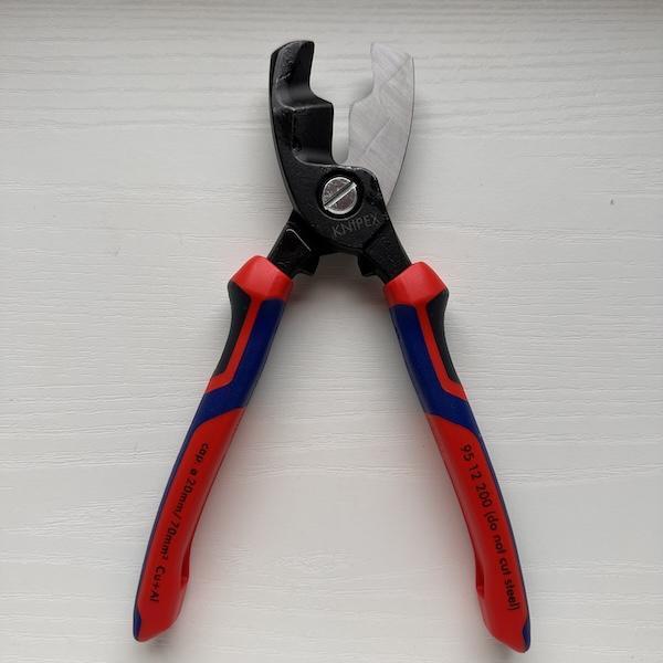Knipex 95 12 200 新款 電纜剪 Knipex 95 12 200 電纜剪