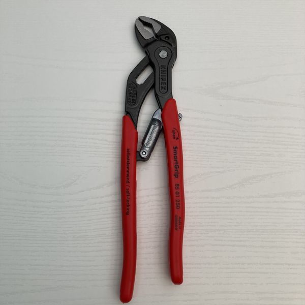 Knipex 85 01 250 水管鉗 Knipex 85 01 250 水管鉗