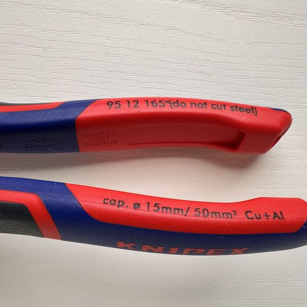 Knipex 95 12 165 新款 電纜剪 Knipex 95 12 165 電纜剪