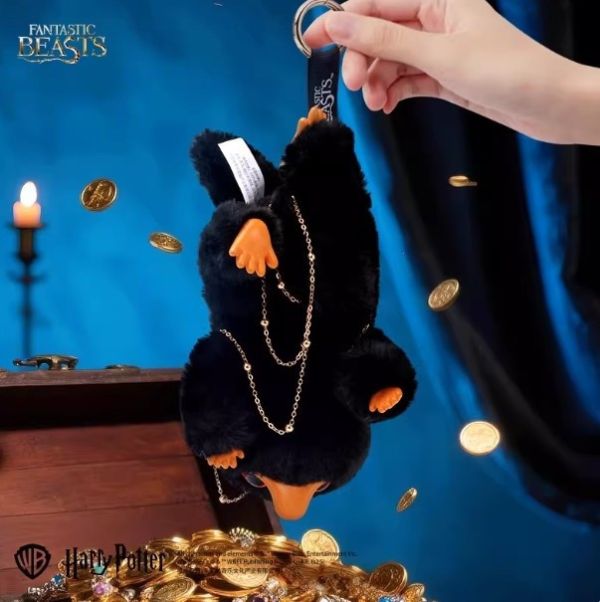 ﹝預購﹞哈利波特神奇動物系列嗅嗅毛絨掛飾盲盒 