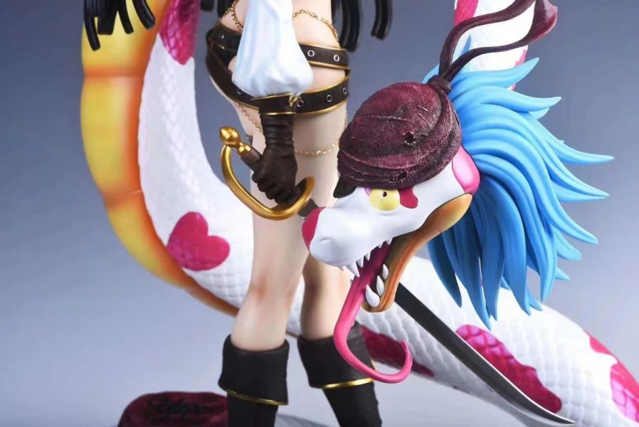 ﹝預購﹞GK   海盜﹝海賊王﹞女帝·漢庫克-1:4，1:6雙版本，帶特典（可脫） 