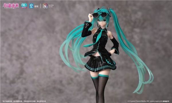 ﹝代購﹞PVC  藝華境﹝初音未來﹞正版授權 初音未來16周年生日紀念 