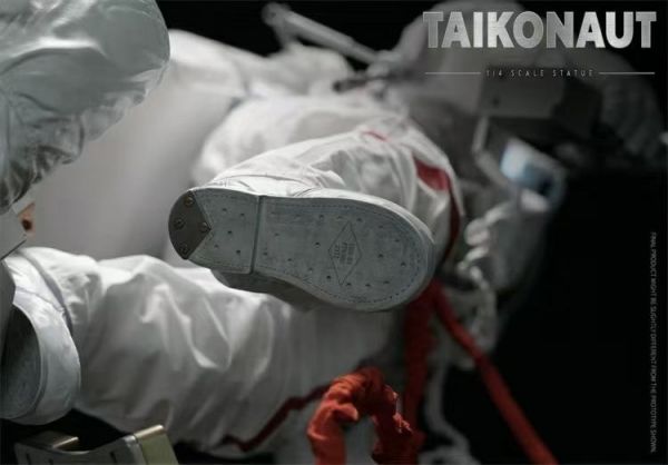 ﹝預購﹞GK   TAIKONAUT&Blitzway﹝七龍珠﹞正版授權 中國航天員—神舟十二號 1/4 雕像 