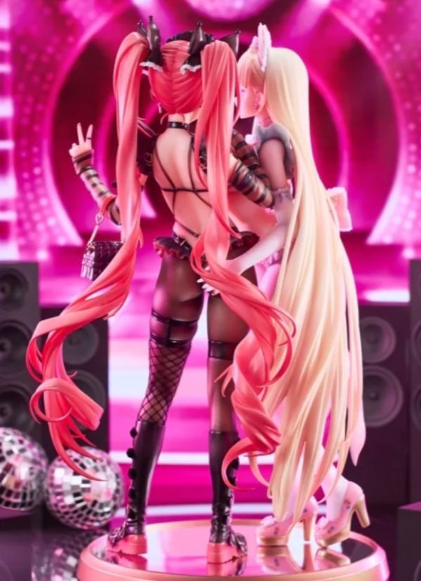 ﹝代購﹞PVC Otherwhere﹝﹞斯黛拉&莎蒂 雙人組 