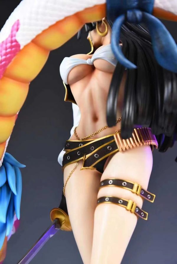 ﹝預購﹞GK   海盜﹝海賊王﹞女帝·漢庫克-1:4，1:6雙版本，帶特典（可脫） 