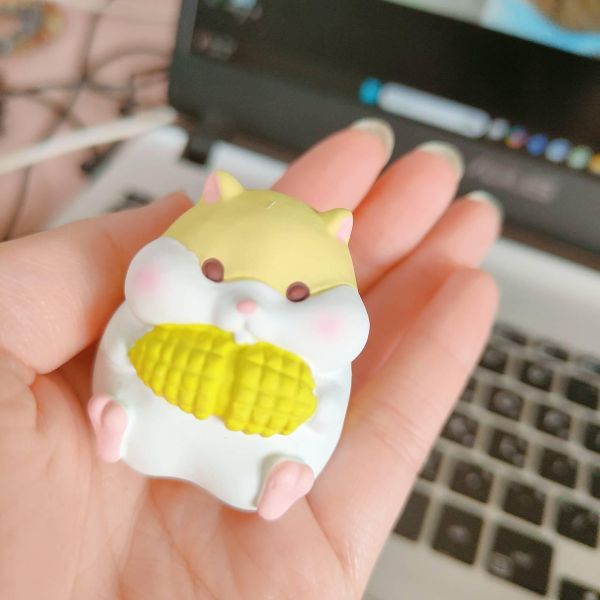 鼠公仔 吃貨鼠鼠 (樹酯) 