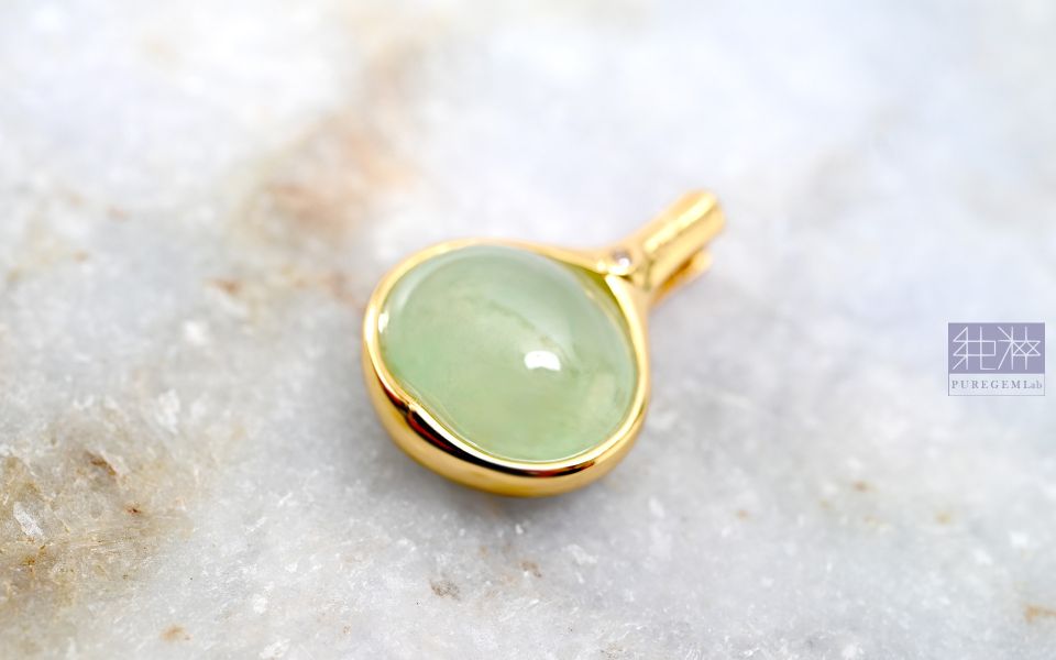純粹寶石實驗室認證 / 頂級天然緬甸A貨果陽綠翡翠墜 翡翠,玉,硬玉,jade,紫翡,黃翡,紅翡,陽綠,老坑,冰種,手鐲,平安扣,無事牌,緬甸,A貨