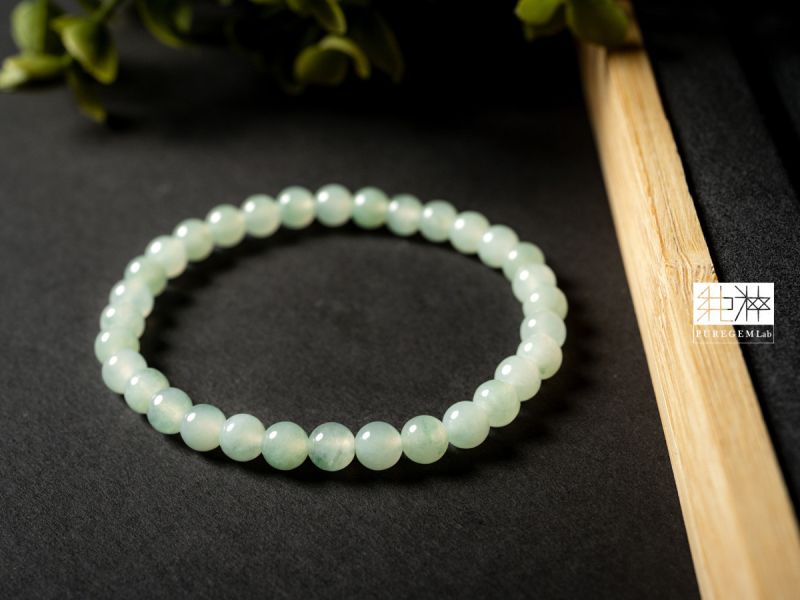 頂級天然A貨冰種綠飄花翡翠手珠 翡翠,玉,硬玉,jade,紫翡,黃翡,紅翡,陽綠,老坑,冰種,手鐲,平安扣,無事牌,緬甸,A貨