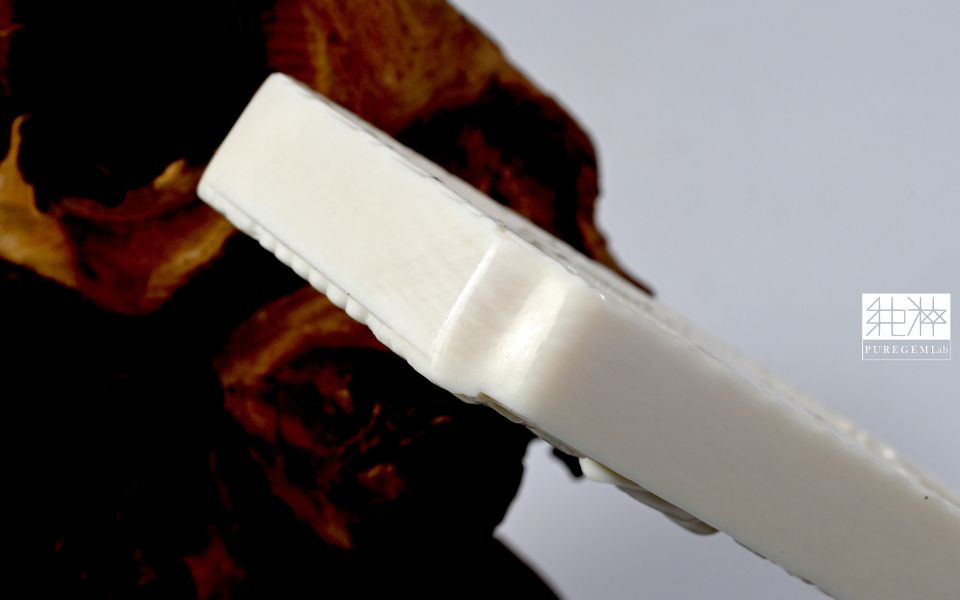 純粹寶石實驗室認證 / 頂級稀有猛瑪象牙普賢觀音雕件墜 猛瑪象牙,Mammoth Ivory,化石,象牙,西伯利亞,長毛象,普賢菩薩,屬龍,屬蛇,龍,蛇