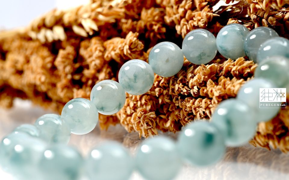 純粹寶石實驗室 / 頂級天然A貨冰種晴水飄藍翠花翡翠手珠 翡翠,玉,硬玉,jade,紫翡,黃翡,紅翡,陽綠,老坑,冰種,手鐲,平安扣,無事牌,緬甸,A貨