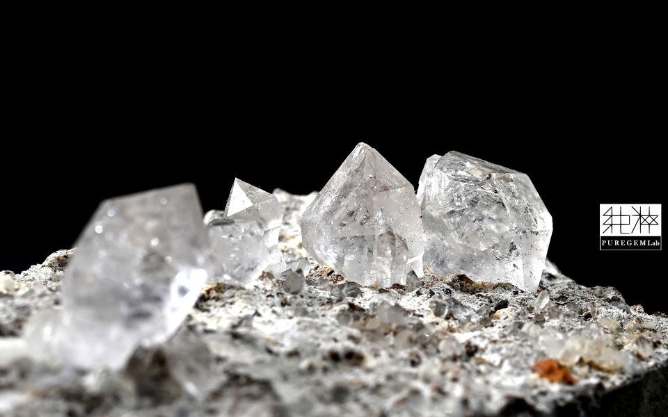 頂級稀有喜瑪拉雅閃靈鑽雙尖晶簇原礦 白水晶,Quartz,Rock Crystal