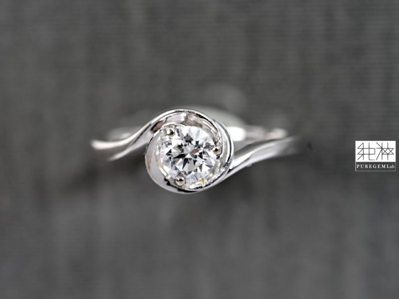 直播場 - GIA證 / 頂級天然 0.34ct 白鑽 F-VVS2 圓明亮琢型14K金鑽石戒 GIA證、白鑽、14K金、鑽石戒