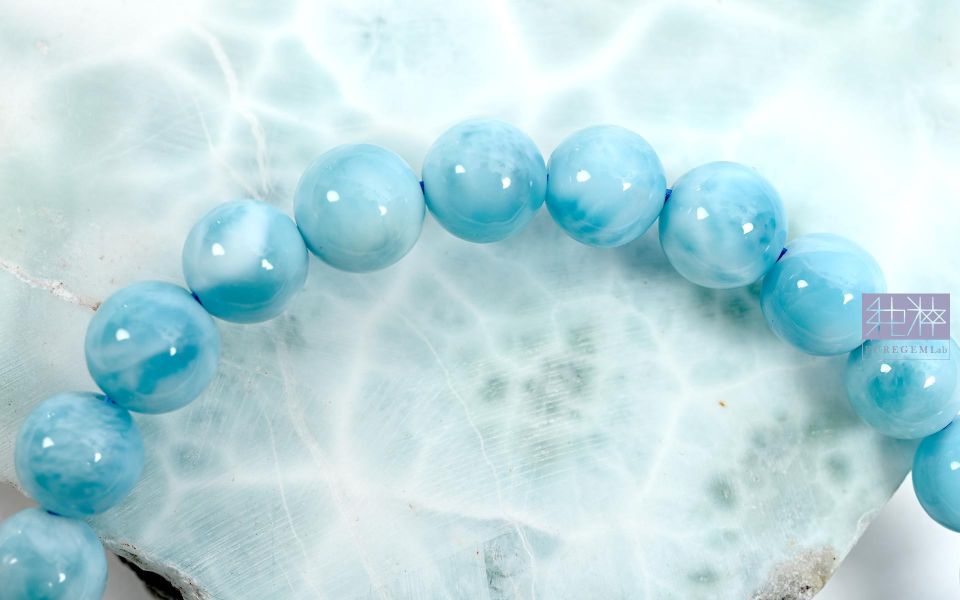 頂級天然微玉化濃郁拉利瑪手珠 拉利瑪,海紋石,Larimar,藍色針鈉鈣石,多明尼加共和國,亞特蘭提斯之石