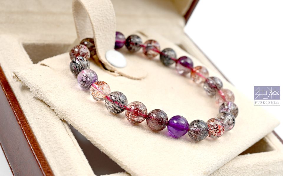 最高級別 / 頂級淨透版濃郁彩超七手珠 紫水晶,Amethyst,超七,Suber Seven,超七草莓,超七骨幹,三輪骨幹水晶,煙花超七,紫超七,黑超七,紅超七,毒液彼岸花水晶