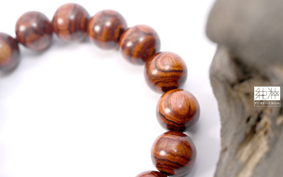 頂級降香正海南黃花梨稀有閃電紋對鬼眼手珠 海南黃花梨,鬼眼