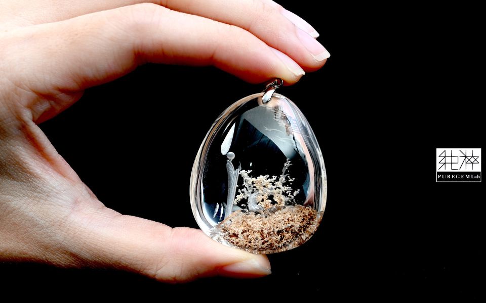 純粹寶石實驗室認證 / 頂端極淨體精細工藝金棕色幽靈無相悟道佛墜 幽靈水晶,幻影水晶,異象水晶,綠幽靈,紅幽靈,白幽靈,金字塔 Phantom Crystal、Ghost Crystal