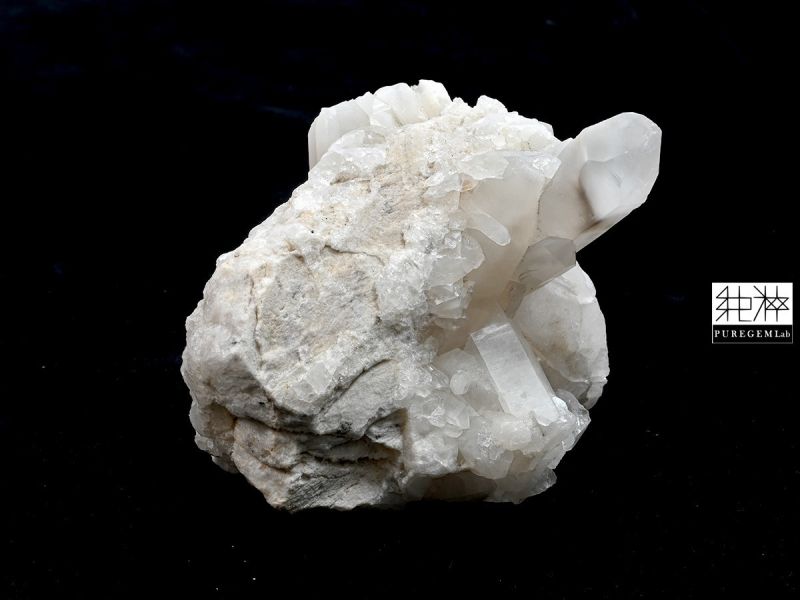 頂級白兔毛白水晶簇 髮晶,白髮晶,銀髮晶,白兔毛髮晶,Quartz with Inclusions