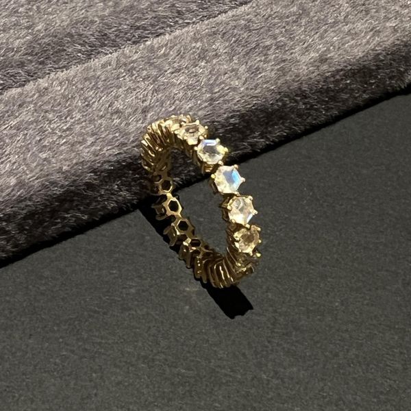 頂級斯里蘭卡玻璃體藍暈月光石18k金線戒 