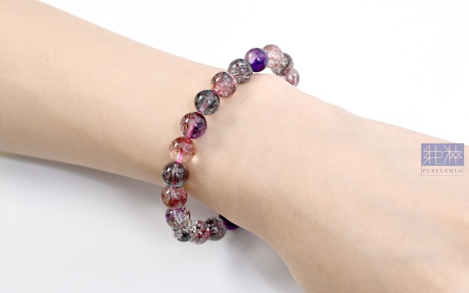 最高級別 / 頂級淨透版濃郁彩超七手珠 紫水晶,Amethyst,超七,Suber Seven,超七草莓,超七骨幹,三輪骨幹水晶,煙花超七,紫超七,黑超七,紅超七,毒液彼岸花水晶