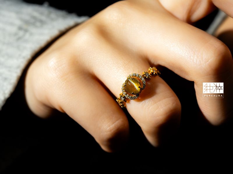 直播-頂級天然 Honey Color 蜜糖貓眼金綠玉18K金鑽石戒(附證書) Honey Color、蜜糖、貓眼、金綠玉、18K金、鑽石、戒指、附證書