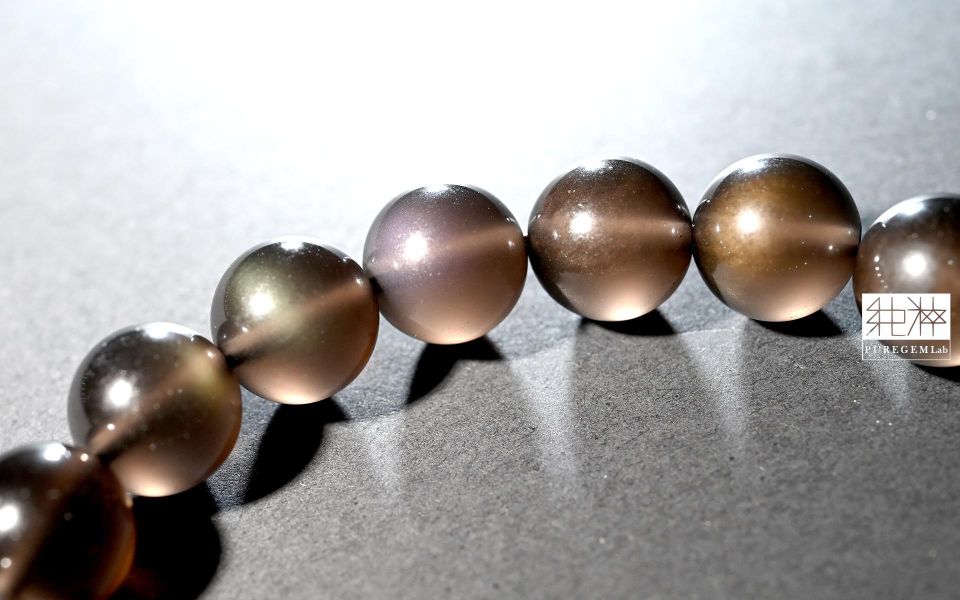 頂級天然冰種彩紅黑曜石手珠 黑曜石,Obsidian,彩虹黑曜石,金沙黑曜石,銀沙黑曜石,冰種黑曜石,雪花黑曜石,紅花黑曜石,火黑曜石,阿帕契之淚,絲絨黑曜