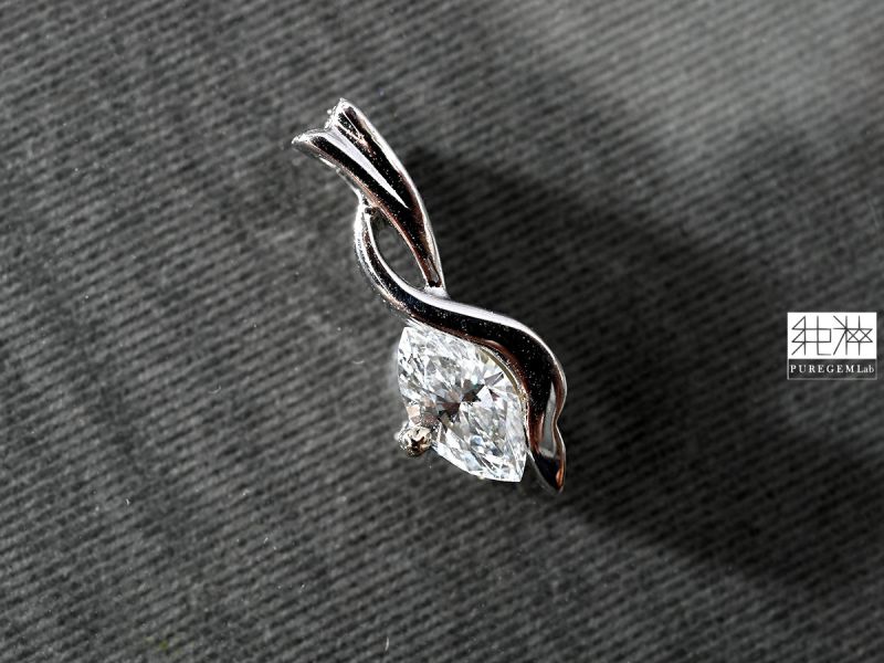 直播場 - GIA證 / 頂級天然 0.37ct 白鑽 D-VVS1 馬眼琢型14K金鑽石墜 GIA證、白鑽、馬眼琢型、14K金、鑽石墜